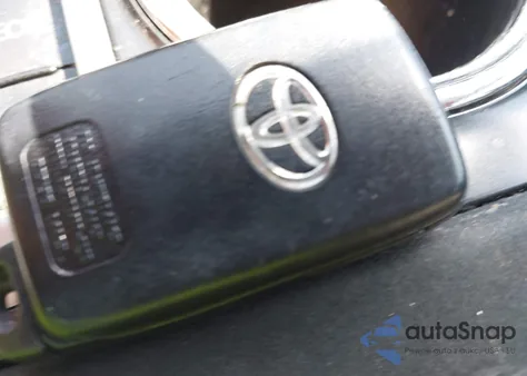 2012 Toyota Prius V Two z USA, uszkodzony, nr VIN JTDZN3EU6C3121186